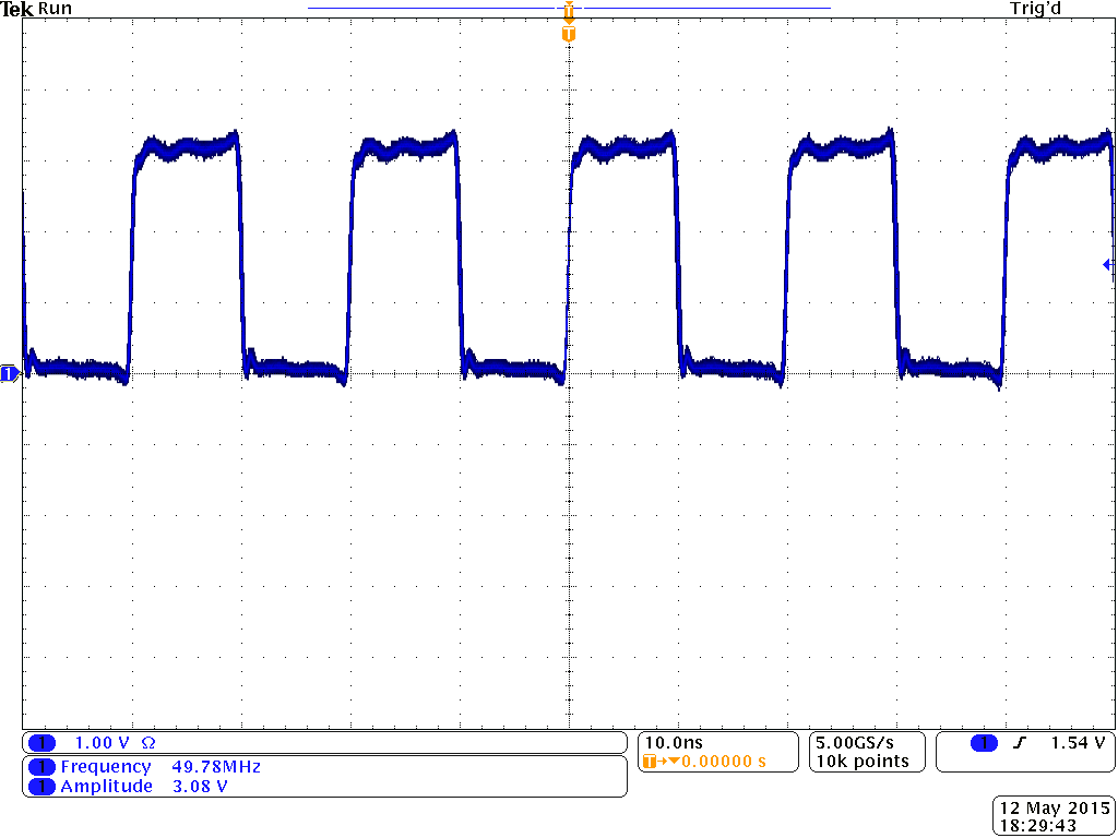 連接起來：高速 LVDS 比較器