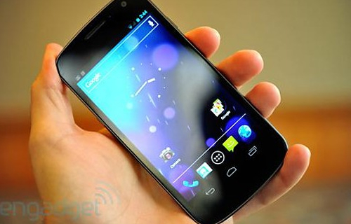 Galaxy NexusSuper AMOLED HDĻ